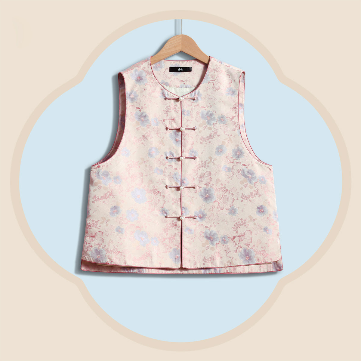 Spring in Full Bloom (Milky Apricot Color) Round-neck Front-opening Vest (Horizontal Toggle Fasteners))