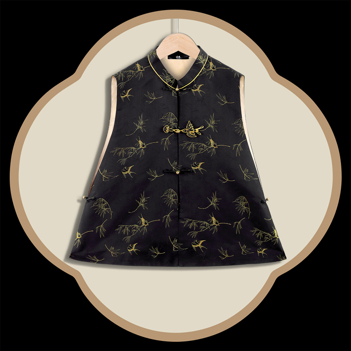 Bamboo and Swallows in Spring Sunshine (Black) Front-opening Vest