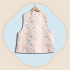 Spring in Full Bloom (Milky Apricot Color) Round-neck Front-opening Vest (Horizontal Toggle Fasteners))