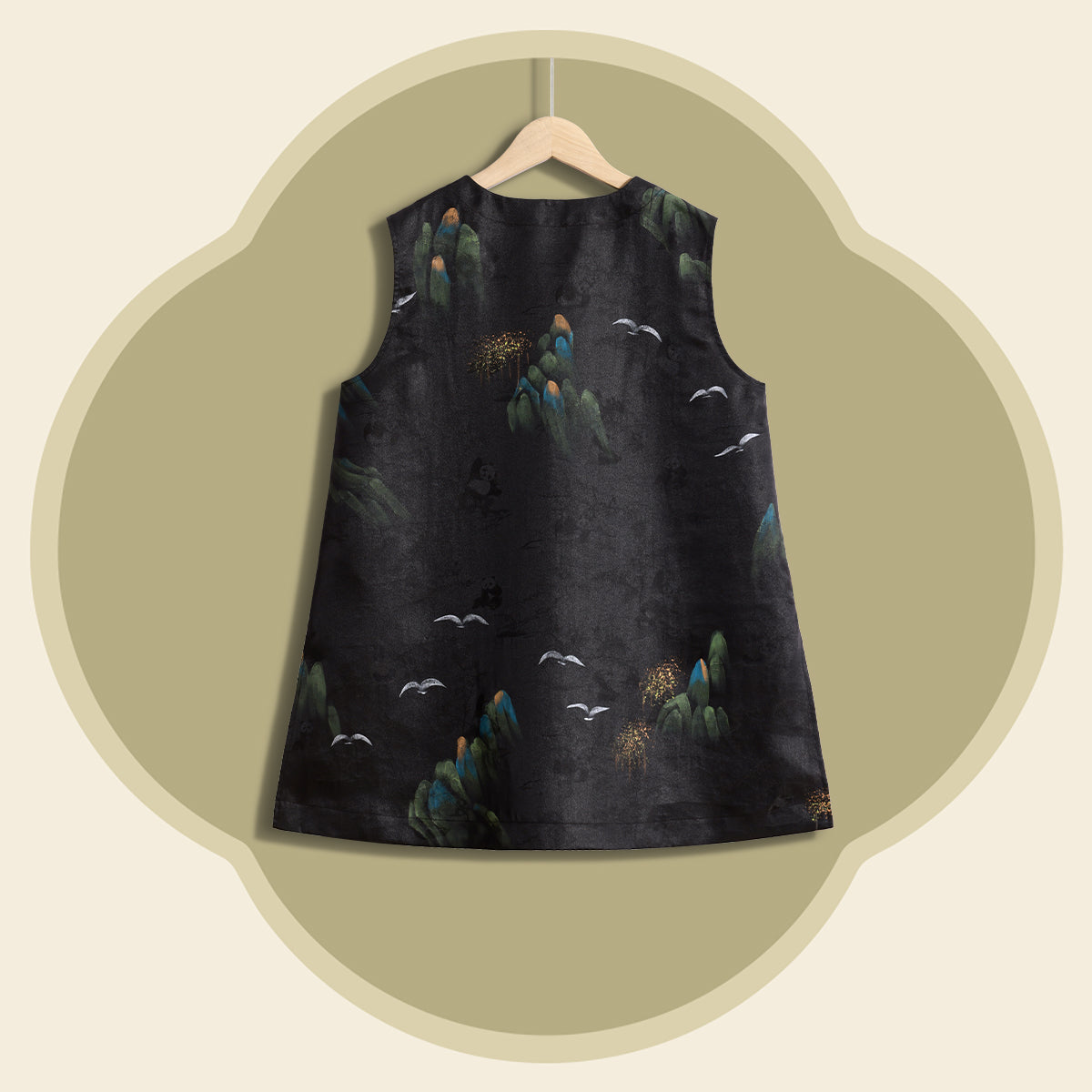 Long Xiangyunsha Silk Vest - Azure Peaks & Crane Whispers