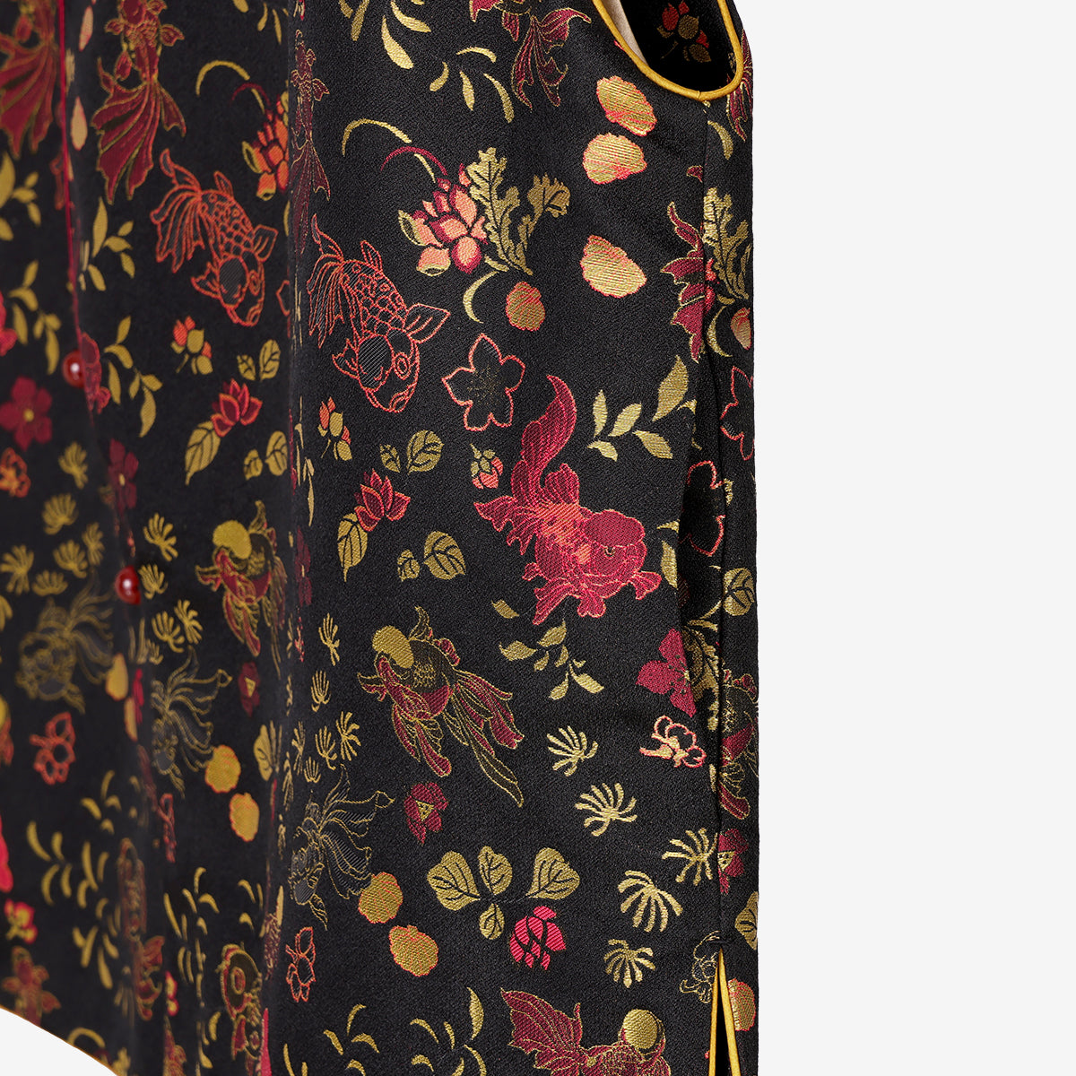 Goldfish and Seaweed Pattern Side-fastening Vest