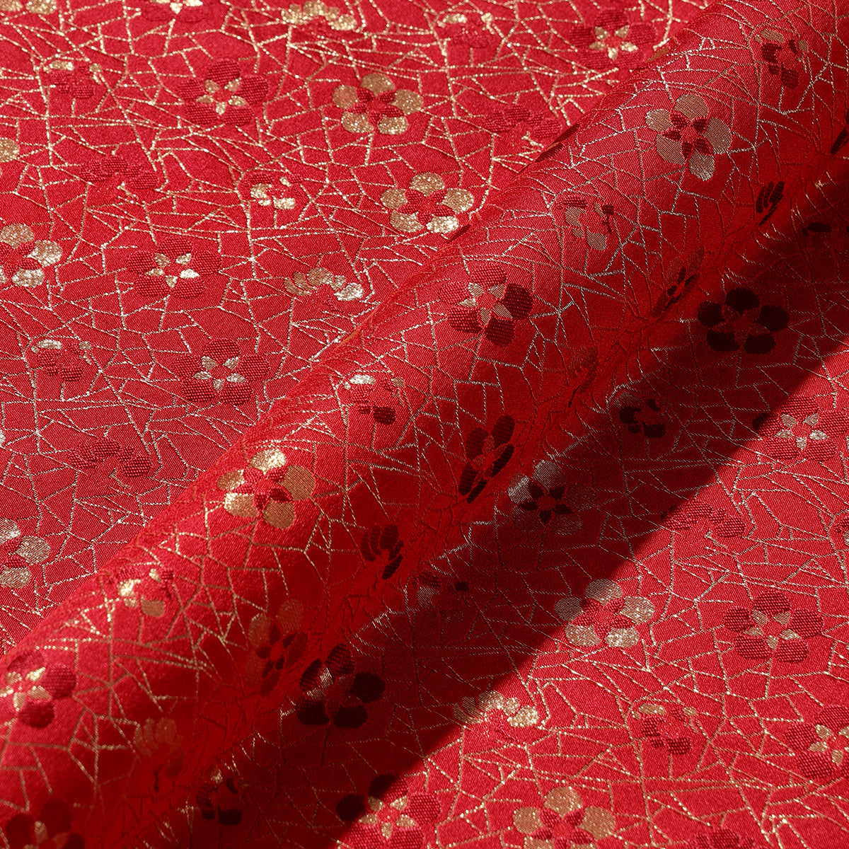 Red Ice-Crack Plum Blossom Song Brocade Silk Vest