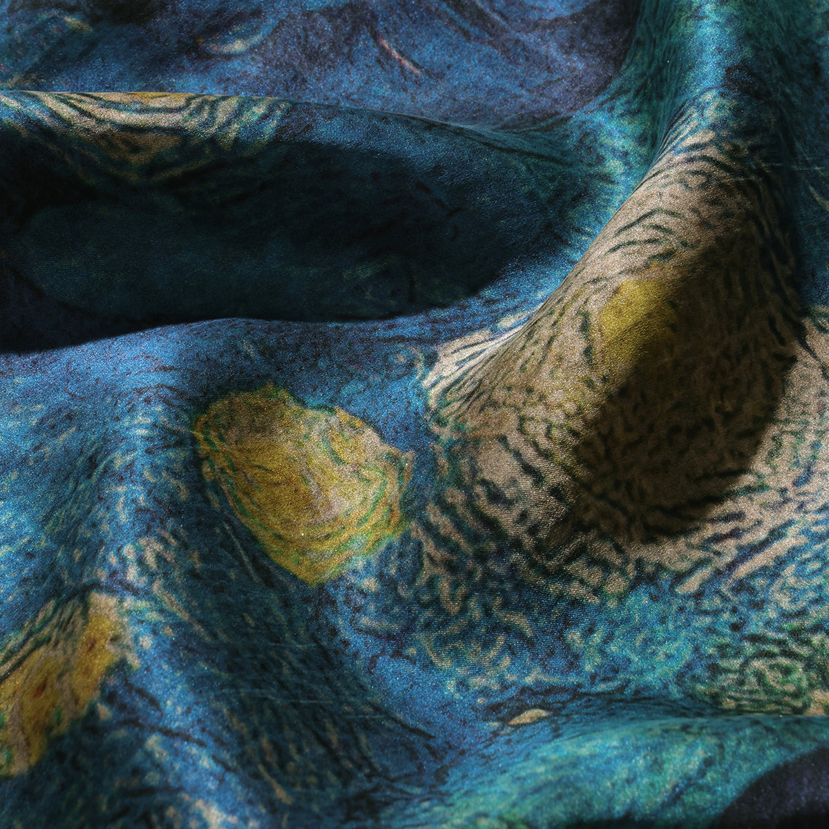 Xiangyunsha Silk Flutter-Sleeve Top - Blue Starry Sky