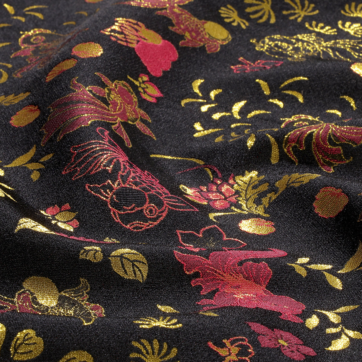 Goldfish and Seaweed Pattern Side-fastening Vest