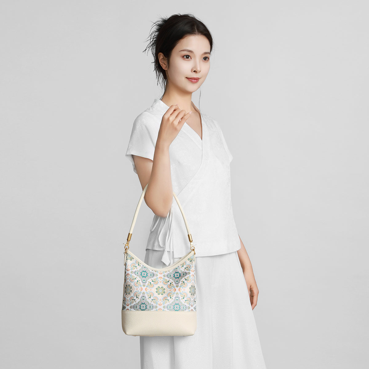 Song Brocade Handbag - Autumn Waters & Homeward Geese (Apricot)