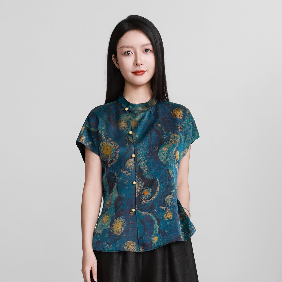Xiangyunsha Silk Flutter-Sleeve Top - Blue Starry Sky