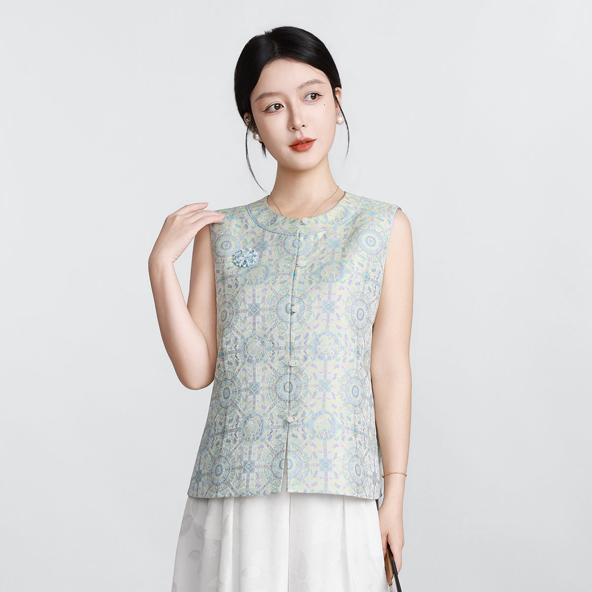 Jade Pink Song Brocade Round-Neck Vest - Loong and Phoenix Pattern