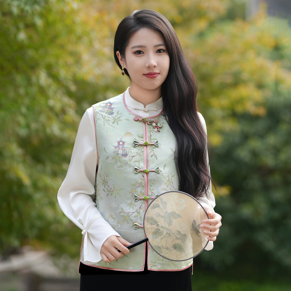 Reaching the Moon Palace and Winning the Top Prize Front-opening Vest