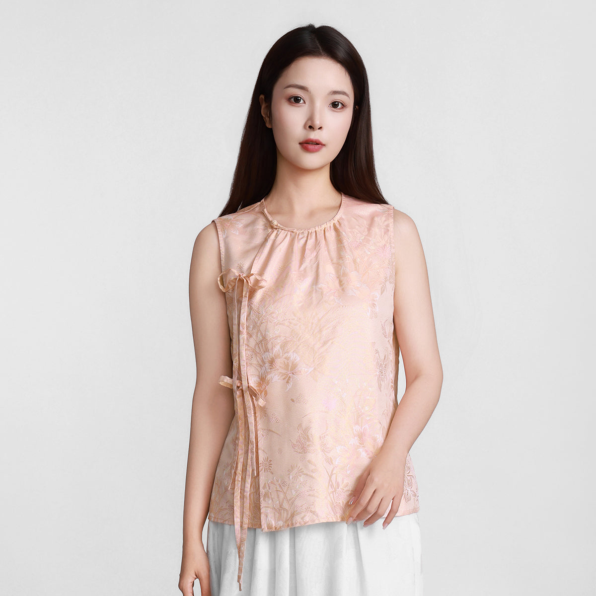 Lanhua-patterned Jacquard Sheer Sleeveless Top