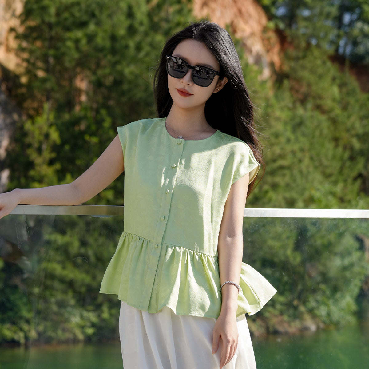 Luo Silk Babydoll Top - Flowers, Mist and Sleeping Butterflies (Green)