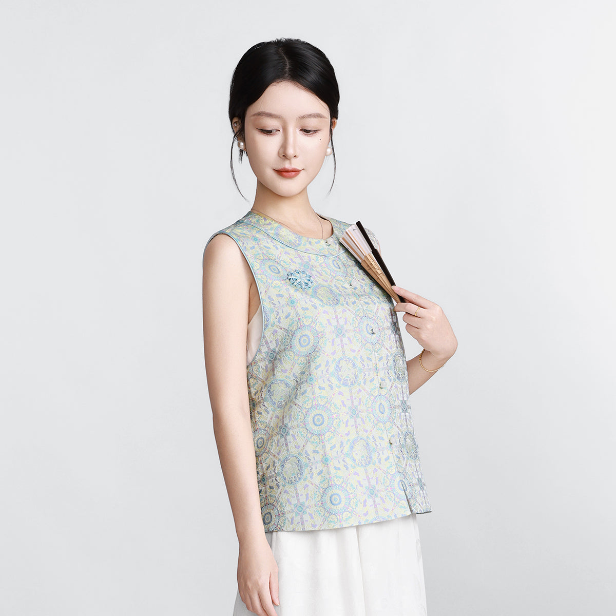 Jade Pink Song Brocade Round-Neck Vest - Loong and Phoenix Pattern